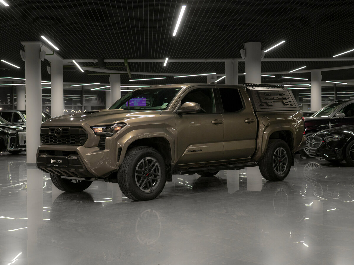Toyota Tacoma IV
