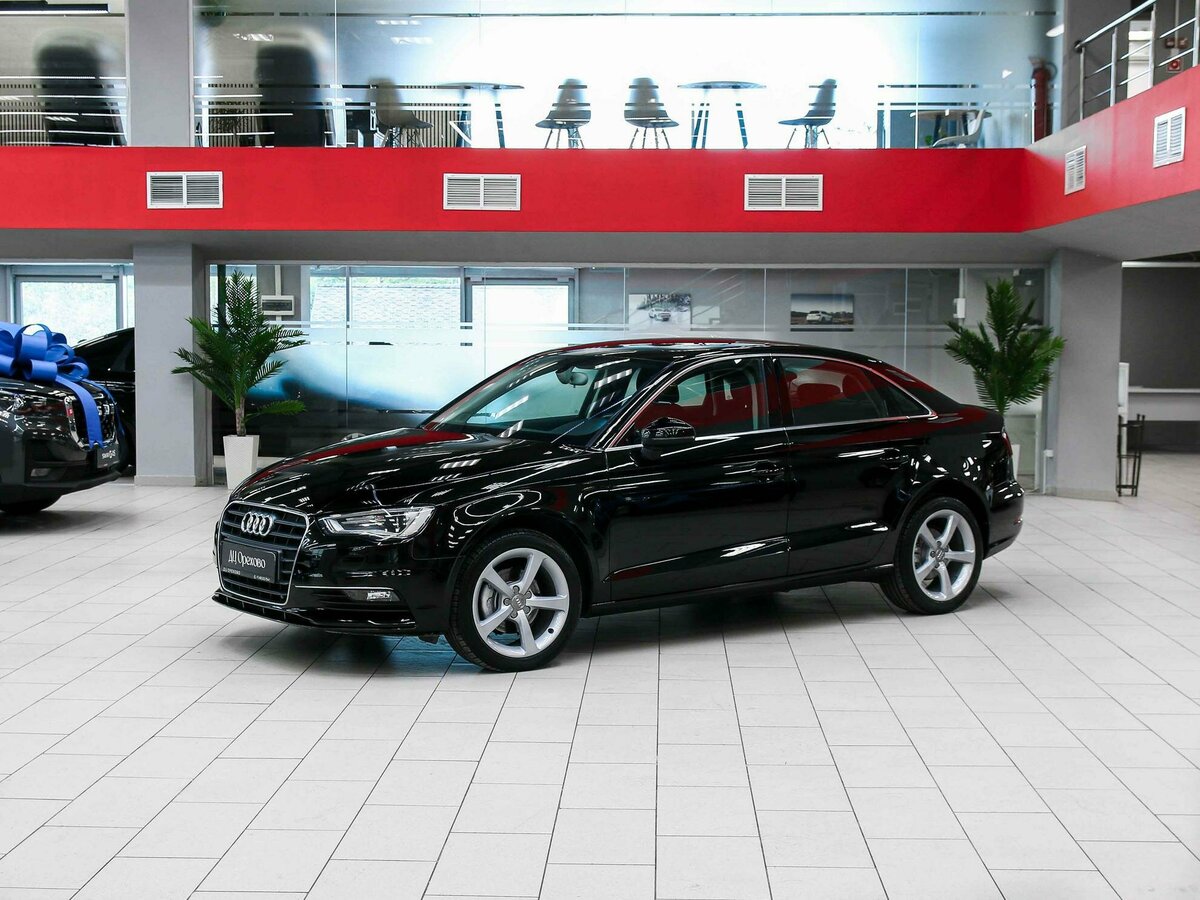 Открыть фотографии: Audi A3 III (8V)