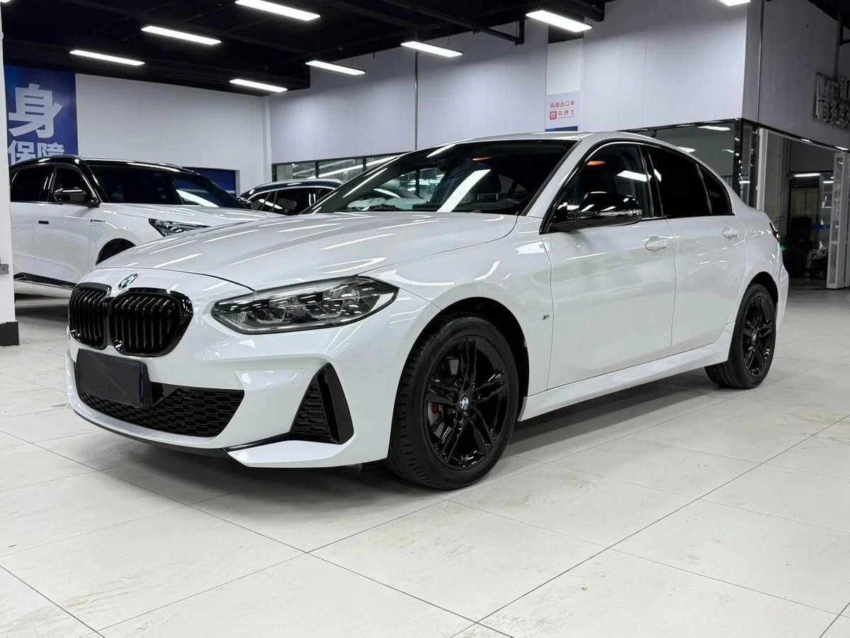 Открыть фотографии: BMW 1 серии III (F52) Рестайлинг