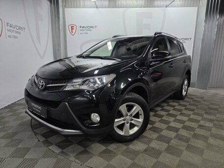 Toyota RAV4 IV (XA40)