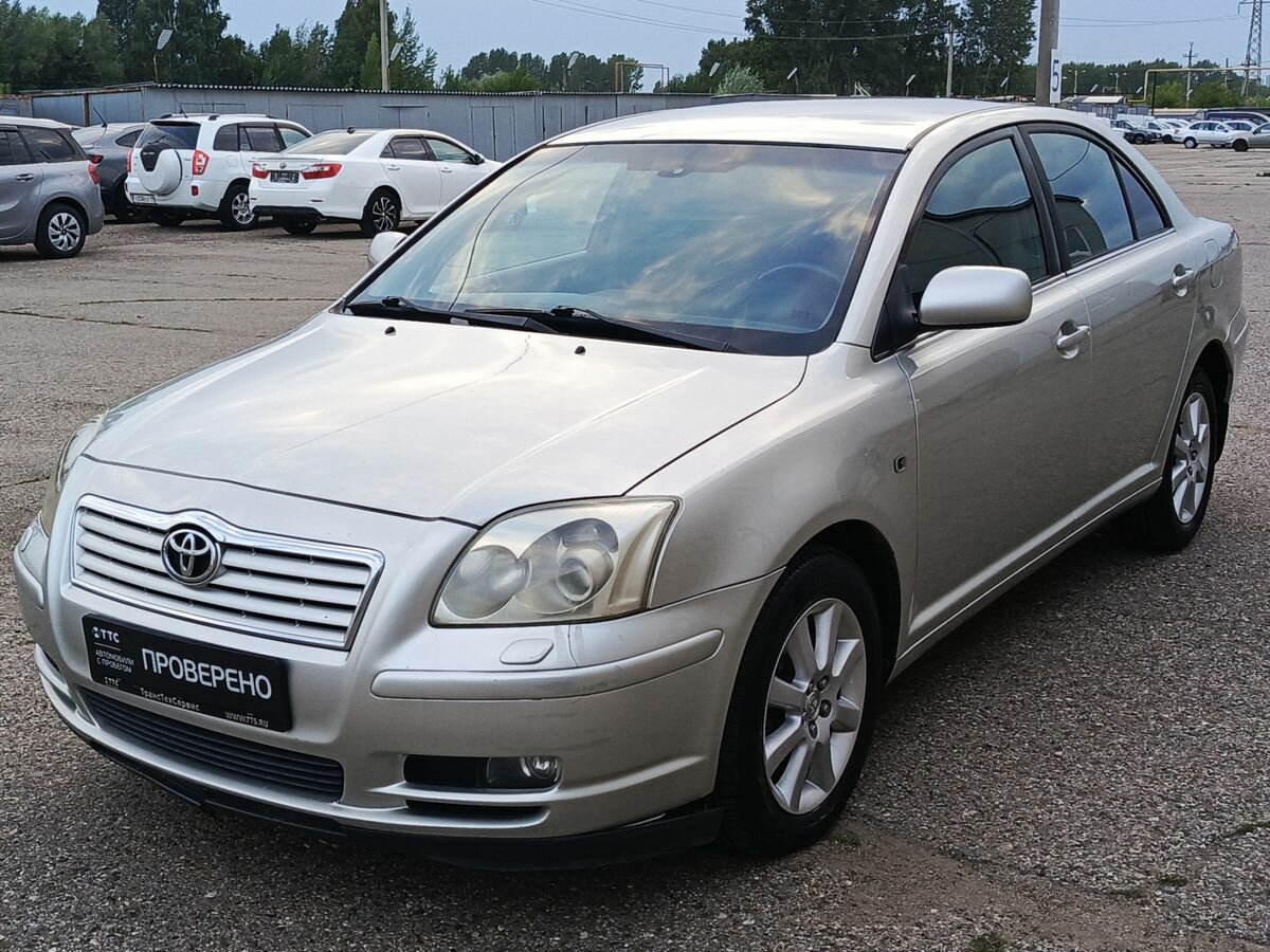 Открыть фотографии: Toyota Avensis II