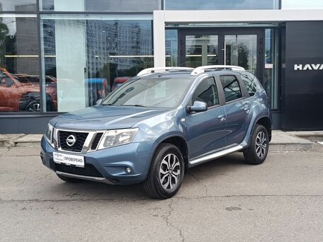 Nissan Terrano III (D10)