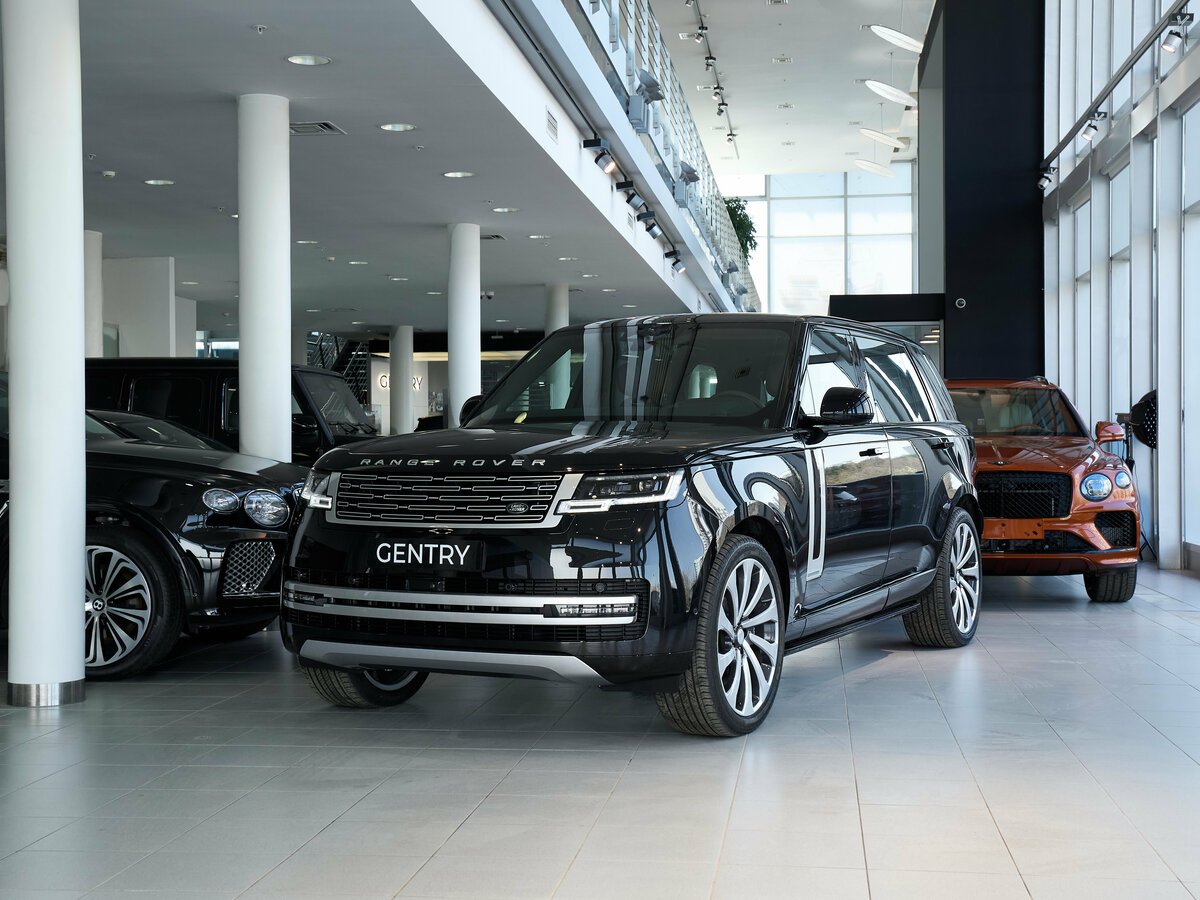 Land Rover Range Rover P530 MHEV Long V