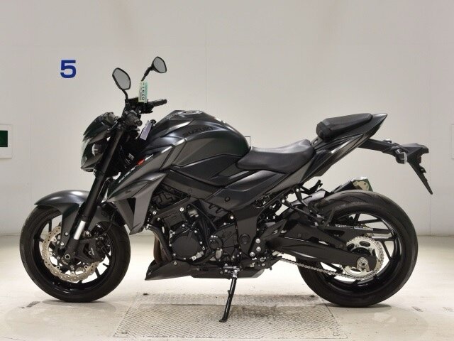 Suzuki GSX-S 750