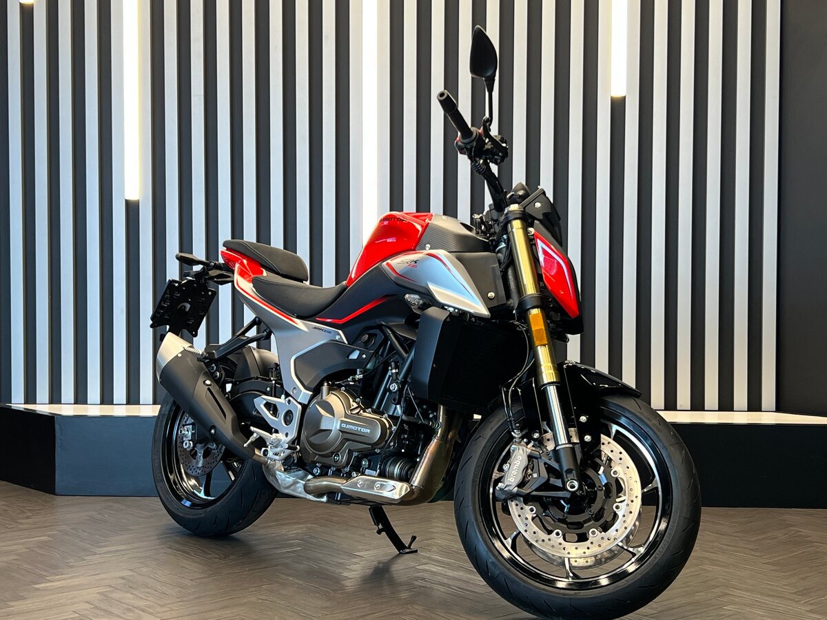 QJMotor SRK 550