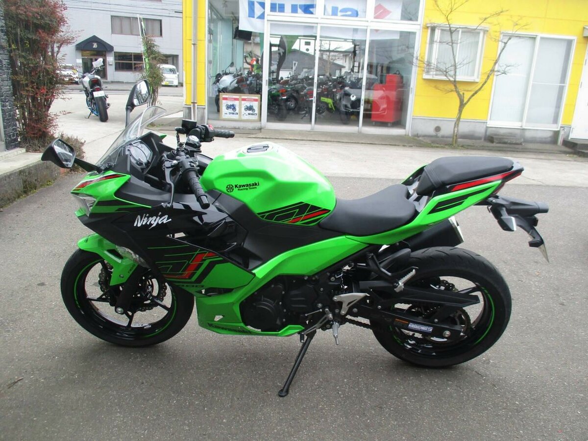 Kawasaki Ninja 400