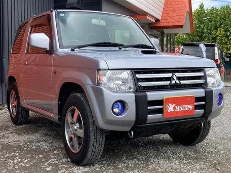 Mitsubishi Pajero Mini II