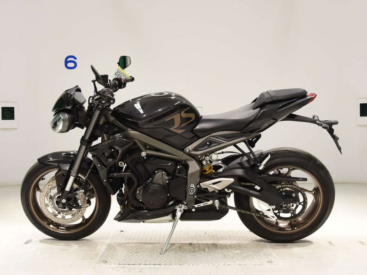 Triumph Street Triple