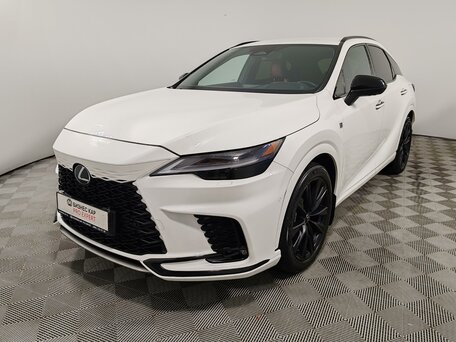 Lexus RX V