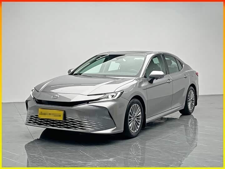 Toyota Camry IX (XV80) China Market