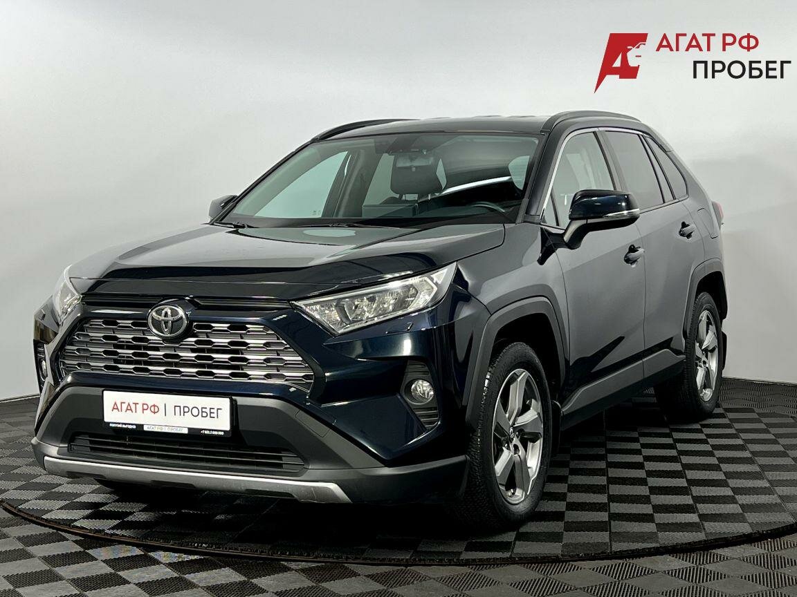 Открыть фотографии: Toyota RAV4 V (XA50)
