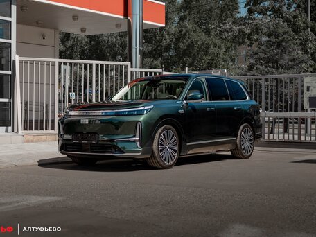 Geely Galaxy M9