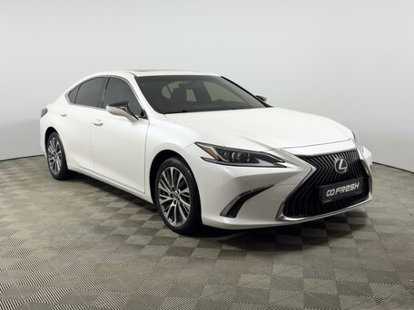 Lexus ES VII