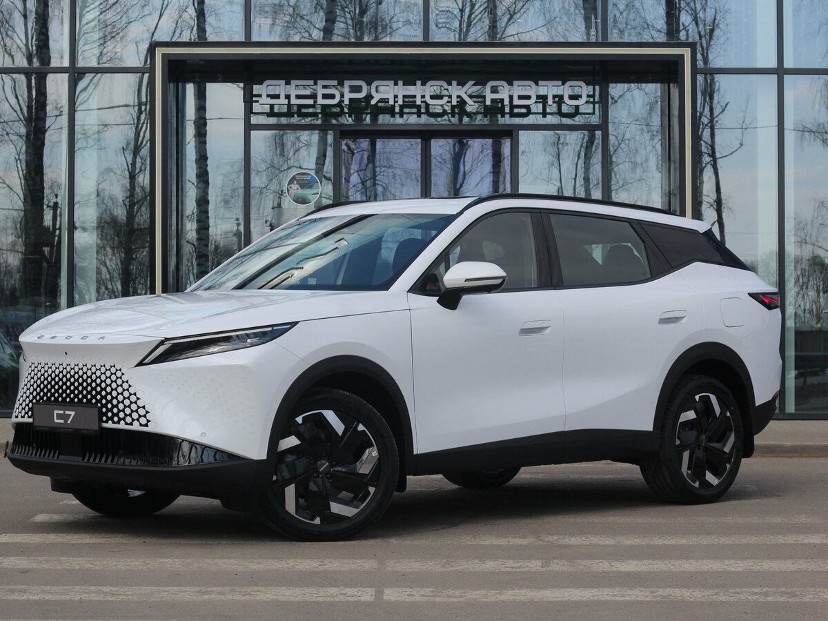 Открыть фотографии: Omoda C7