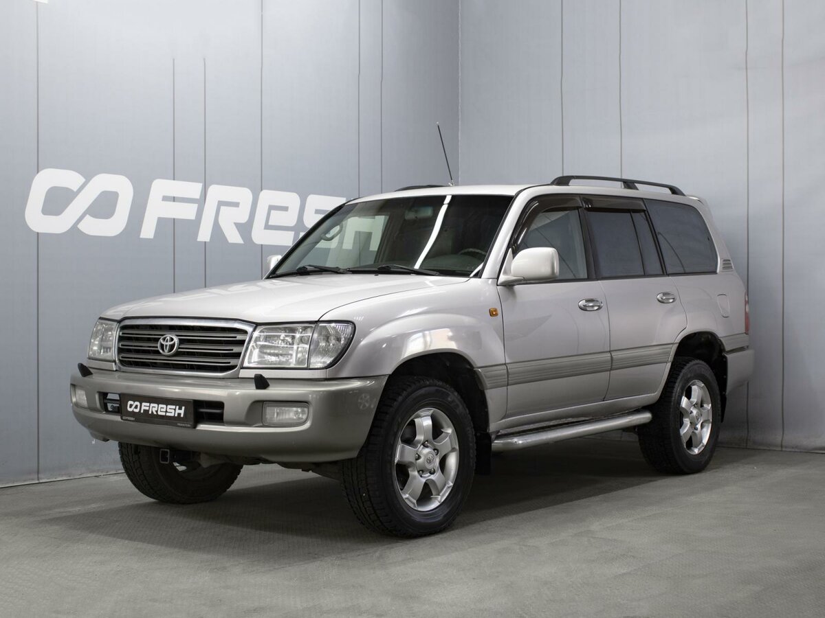 Открыть фотографии: Toyota Land Cruiser 100 Series Рестайлинг 1