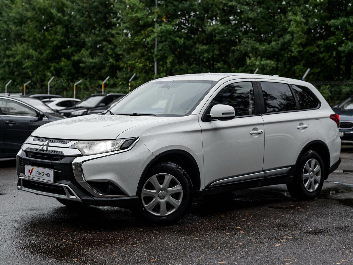 Открыть фотографии: Mitsubishi Outlander III Рестайлинг 3