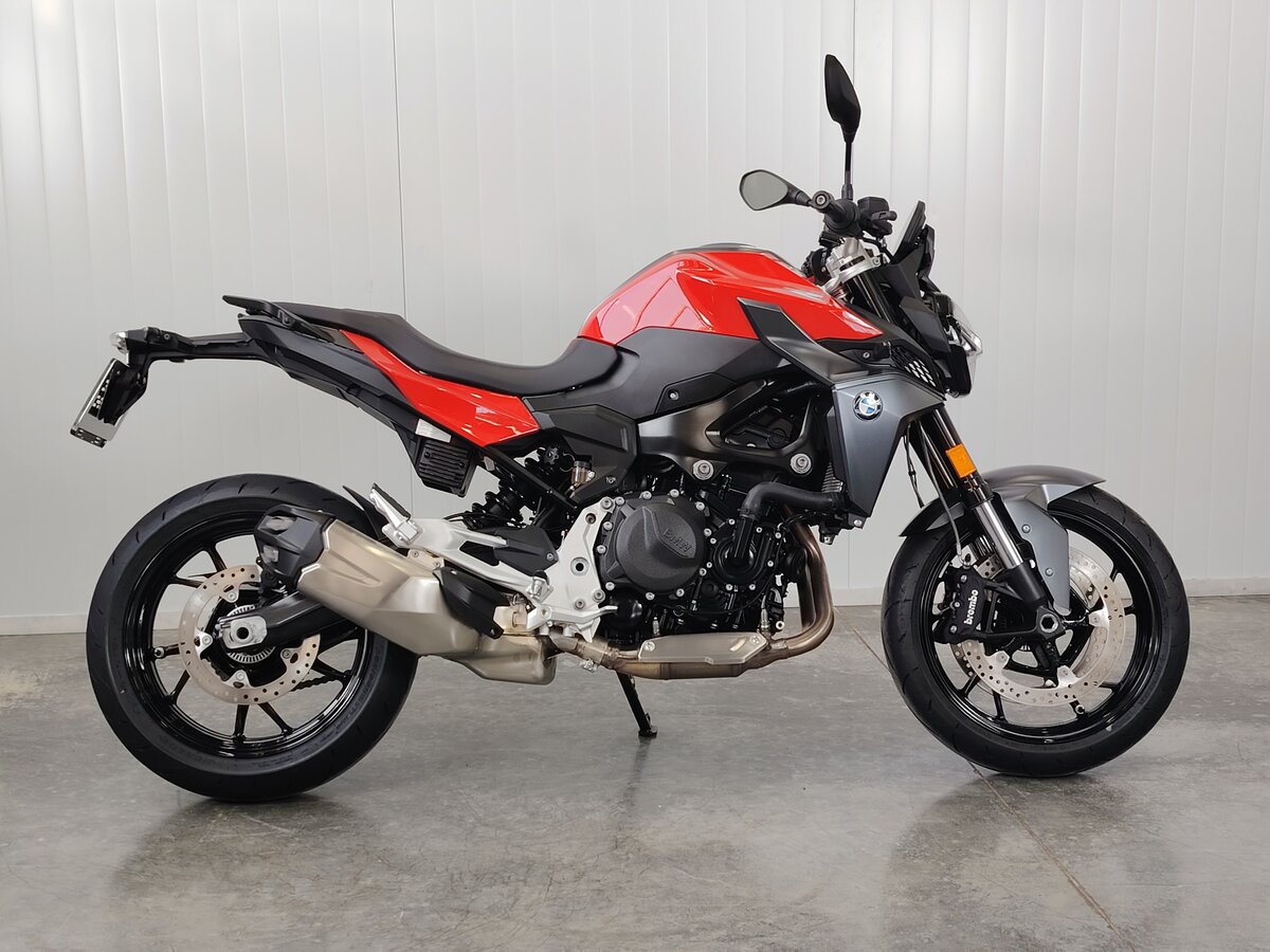 BMW F 900 R