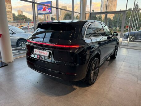 Li Auto (Lixiang) L7 I Рестайлинг