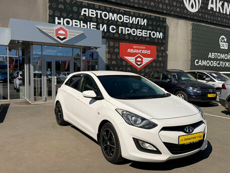 Hyundai i30 II