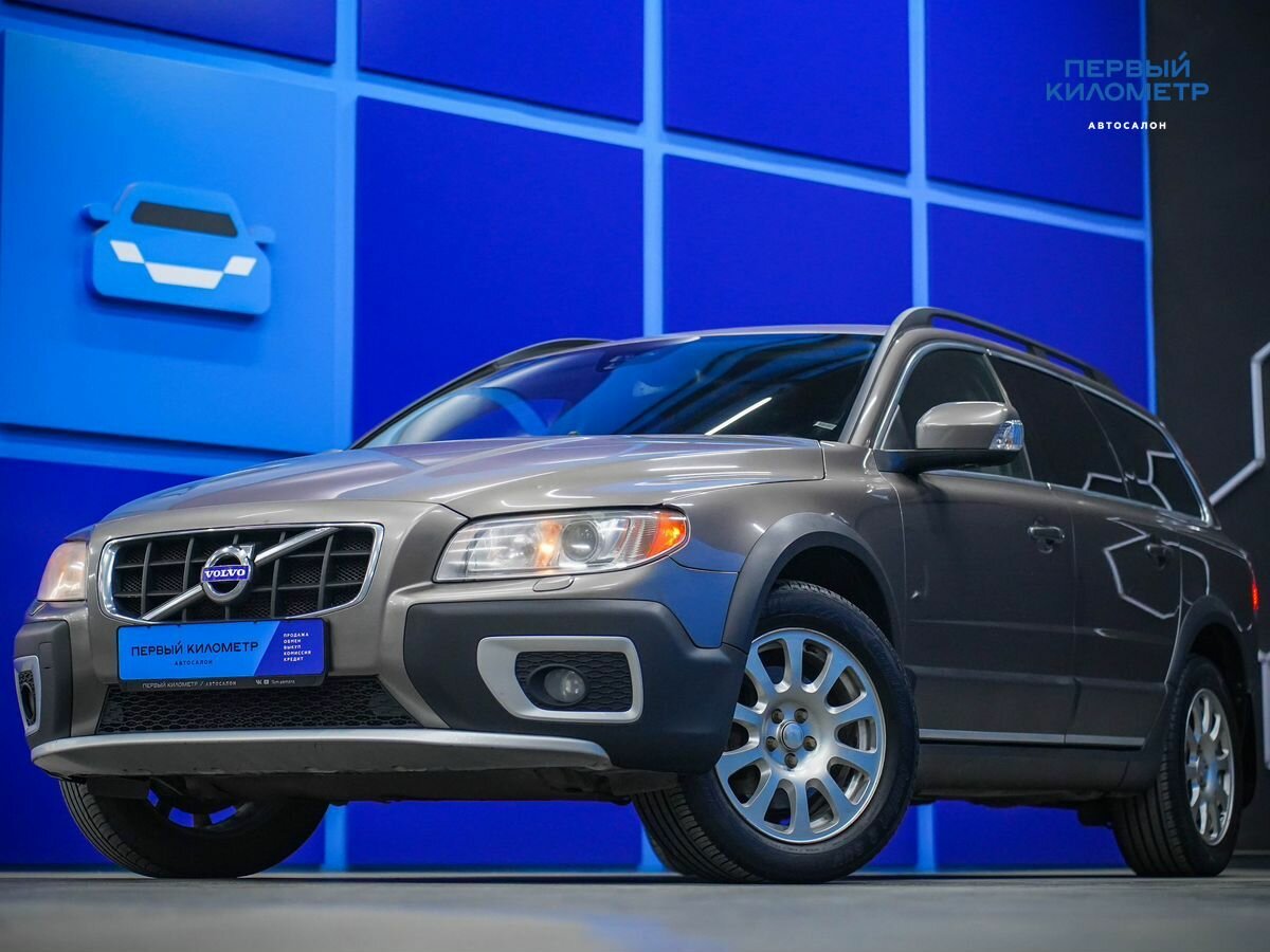 Volvo XC70 II