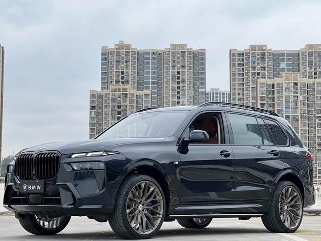 BMW X7 40i I (G07) Рестайлинг