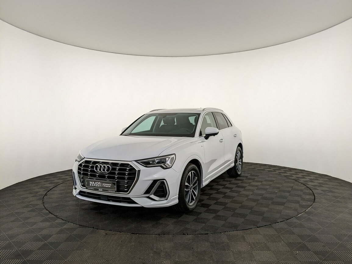 Audi Q3 II (F3)