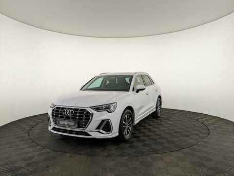 Audi Q3 II (F3)