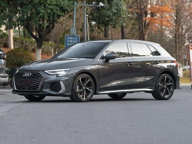 Audi A3 Sportback 35 TFSI IV (8Y)