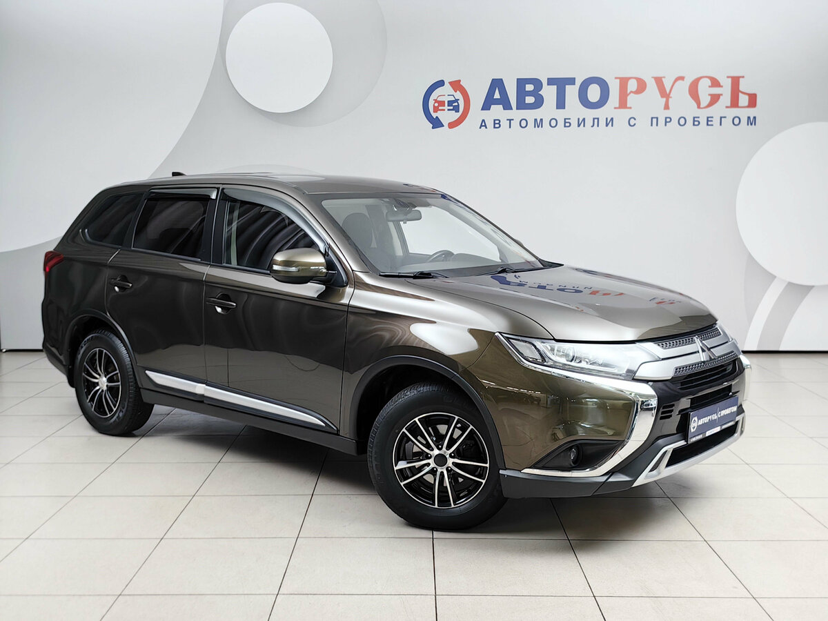 Открыть фотографии: Mitsubishi Outlander III Рестайлинг 3