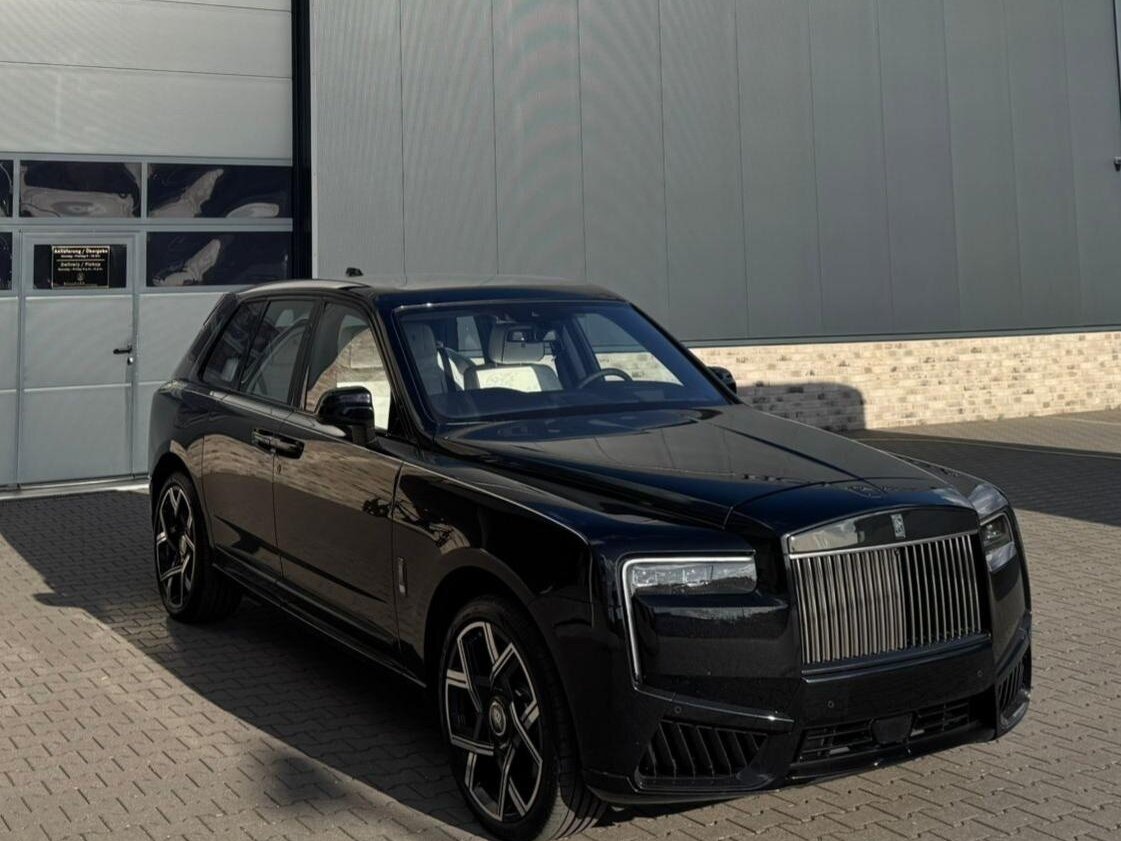 Открыть фотографии: Rolls-Royce Cullinan I Рестайлинг (Series II)