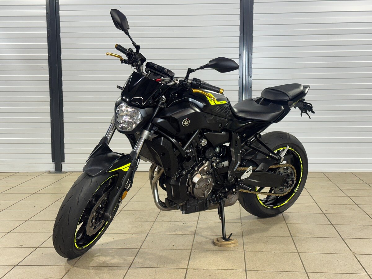 Yamaha MT-07 (FZ-07)