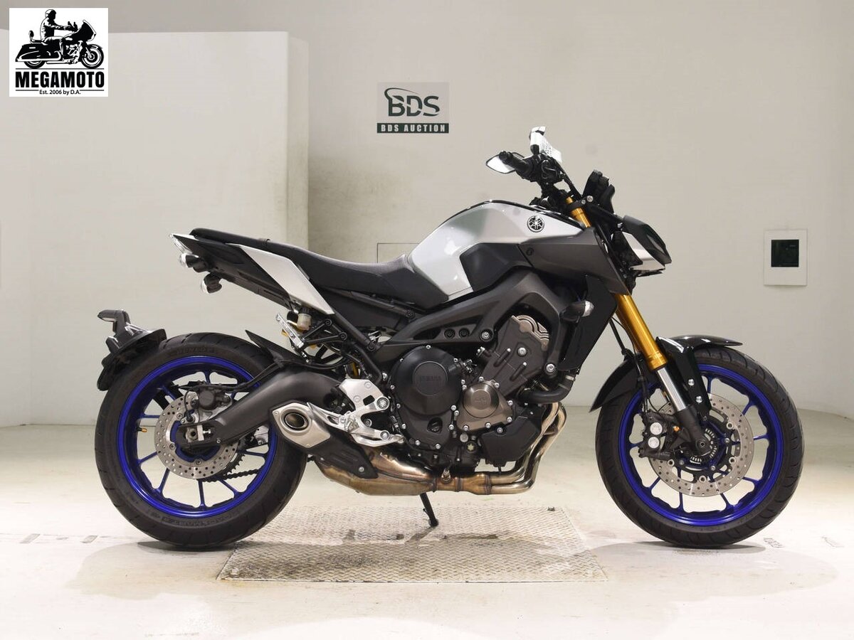 Yamaha MT-09 (FZ-09)