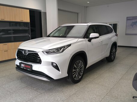 Toyota Highlander IV (XU70)