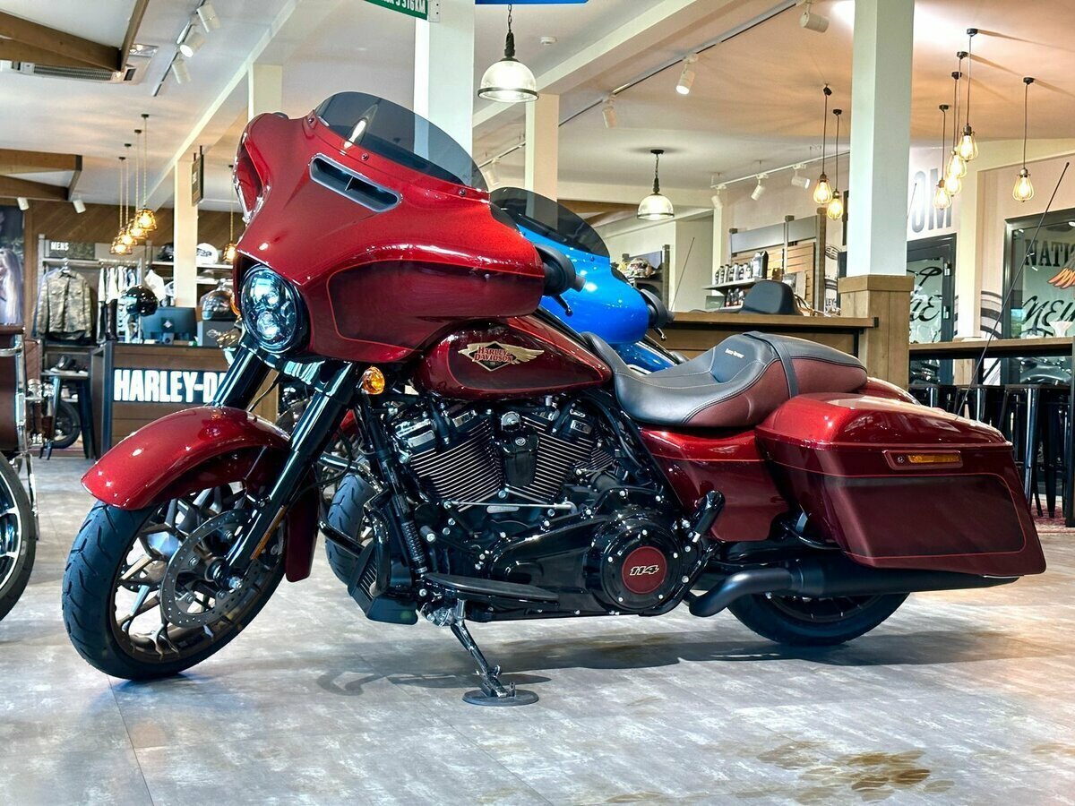Harley-Davidson Street Glide Special