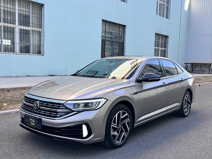 Volkswagen Sagitar III Рестайлинг