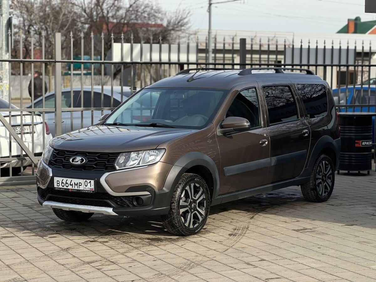 Открыть фотографии: Lada (ВАЗ) Largus I Рестайлинг