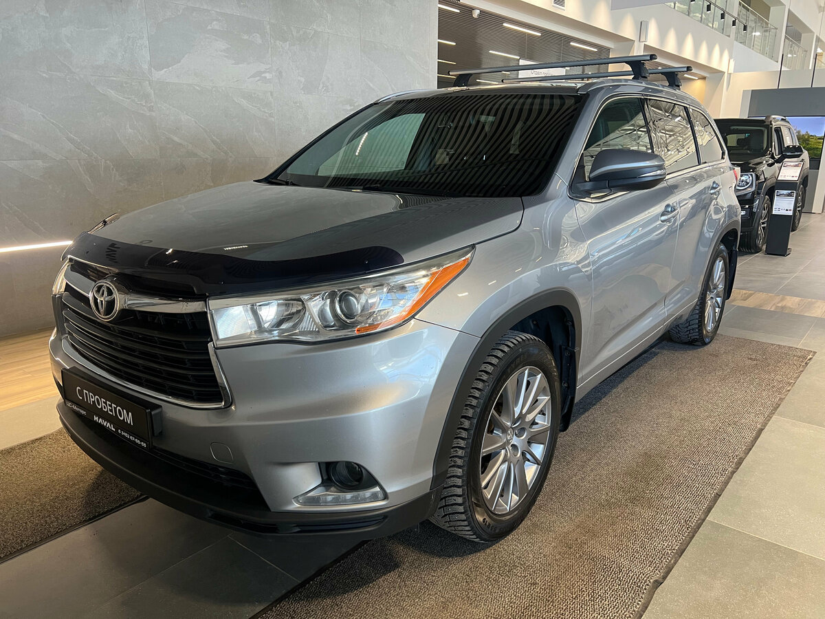 Toyota Highlander III (XU50)
