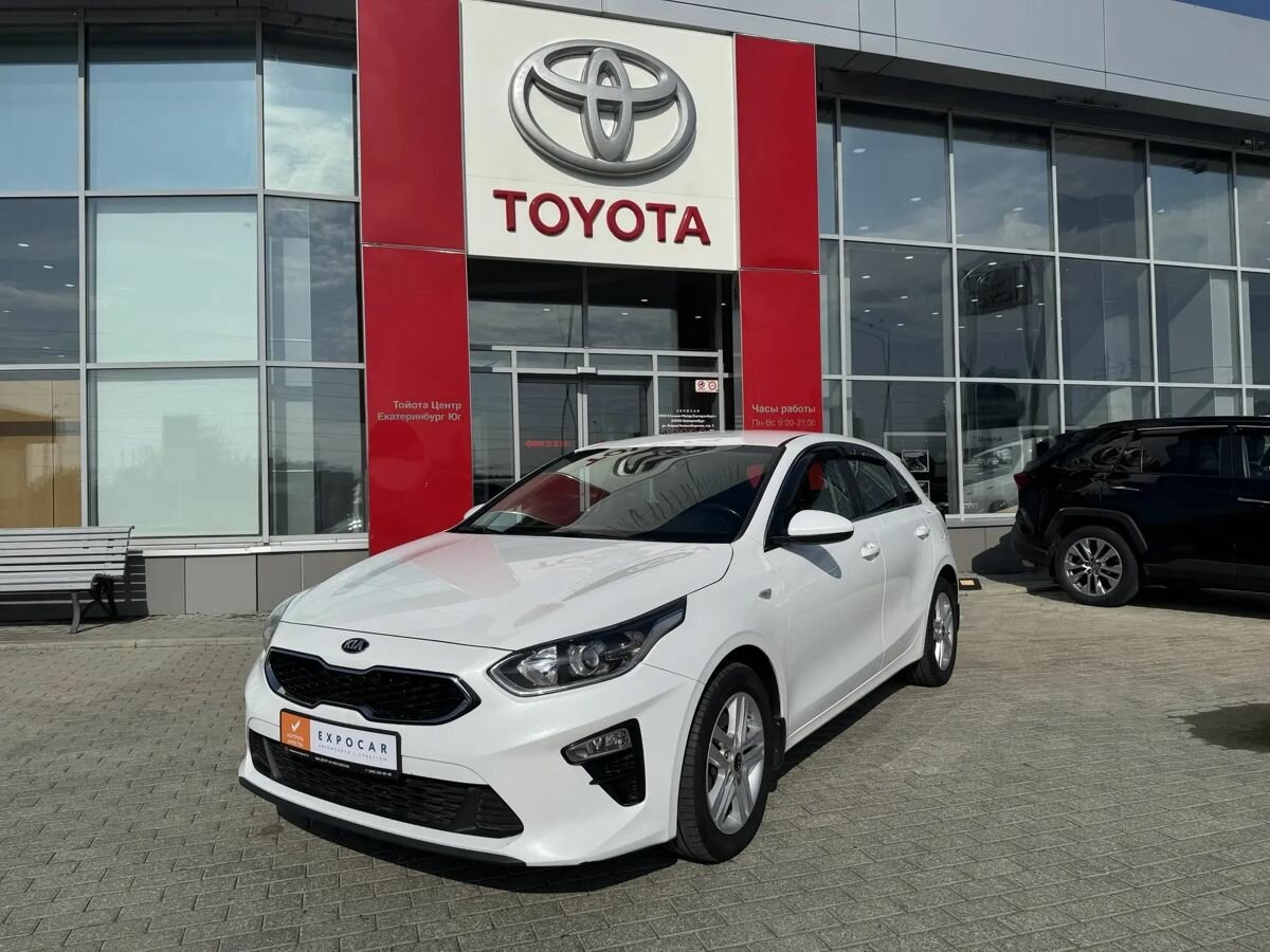 Открыть фотографии: Kia Ceed III