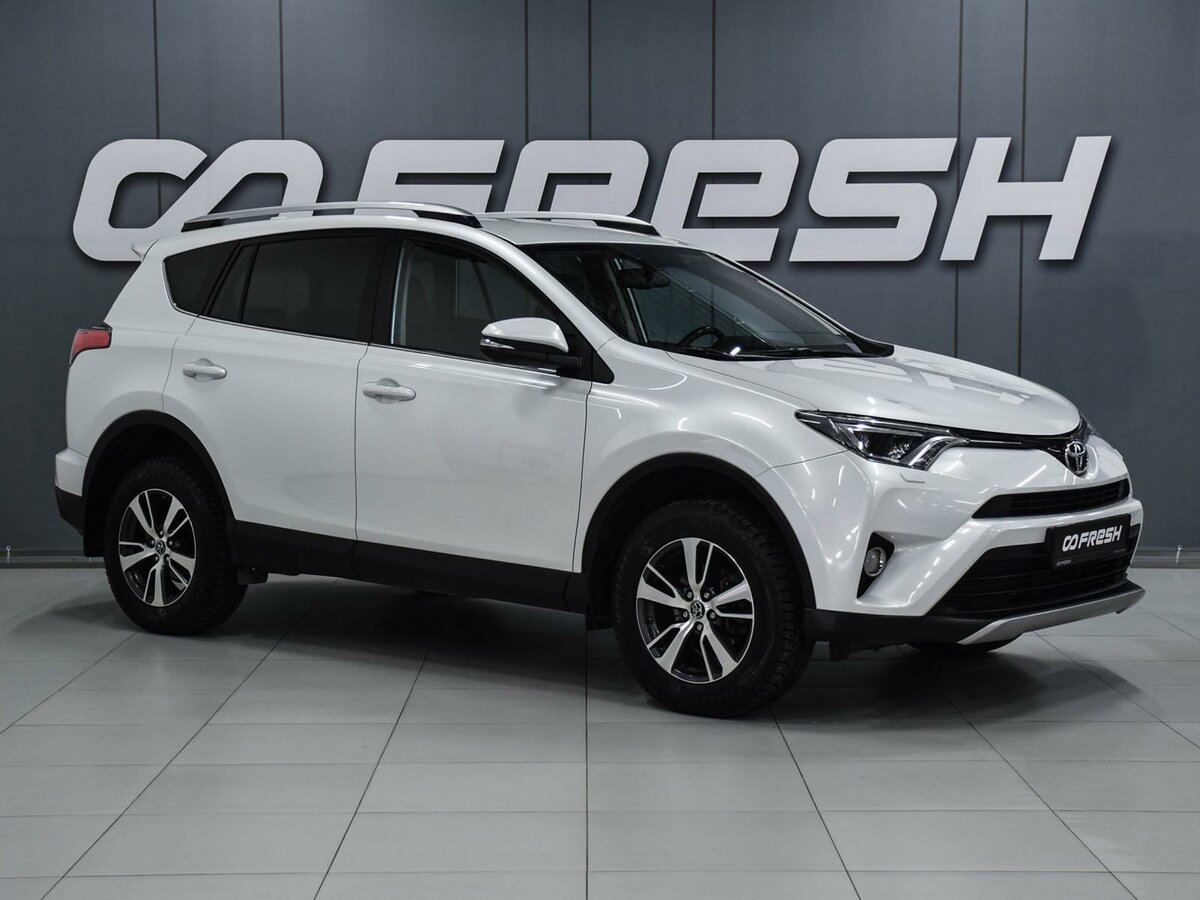 Toyota RAV4 IV (XA40) Рестайлинг
