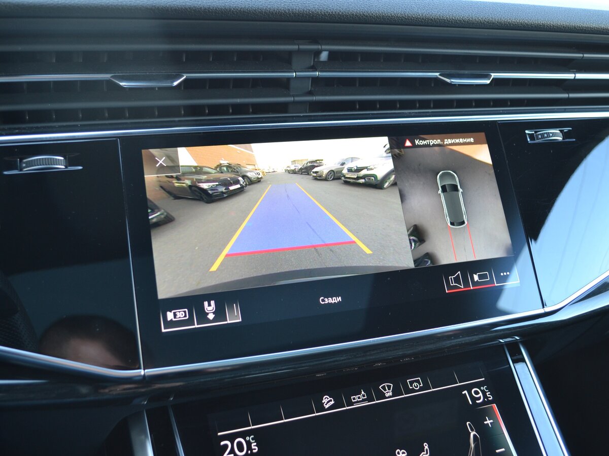 AUDI Q8 - фото 23