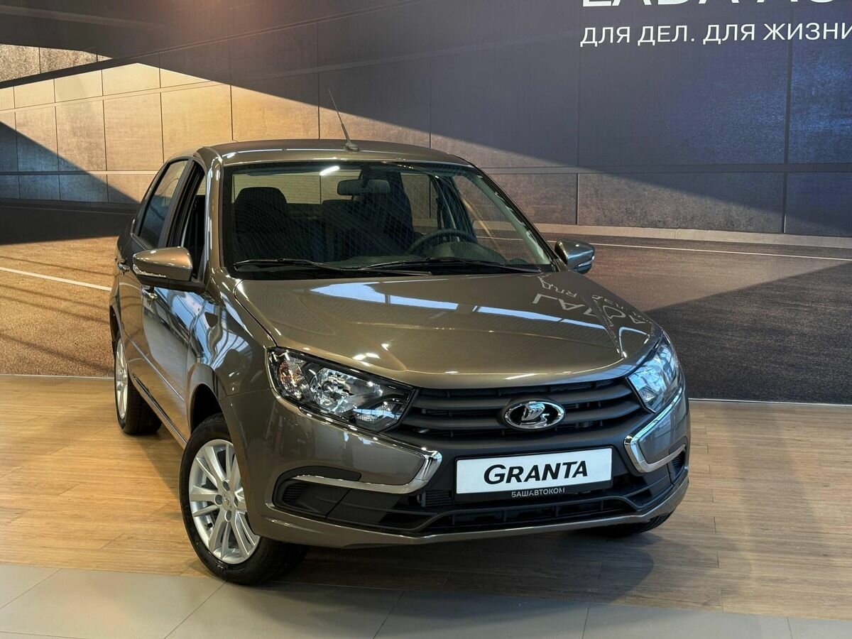 Открыть фотографии: Lada (ВАЗ) Granta I Рестайлинг