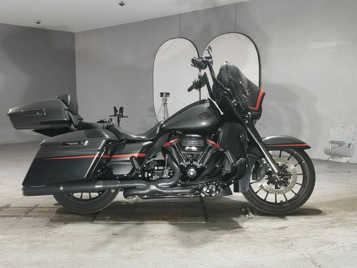 Harley-Davidson CVO Street Glide