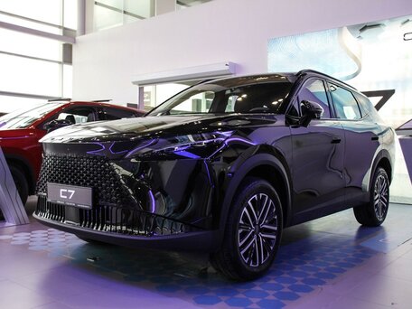Omoda C7