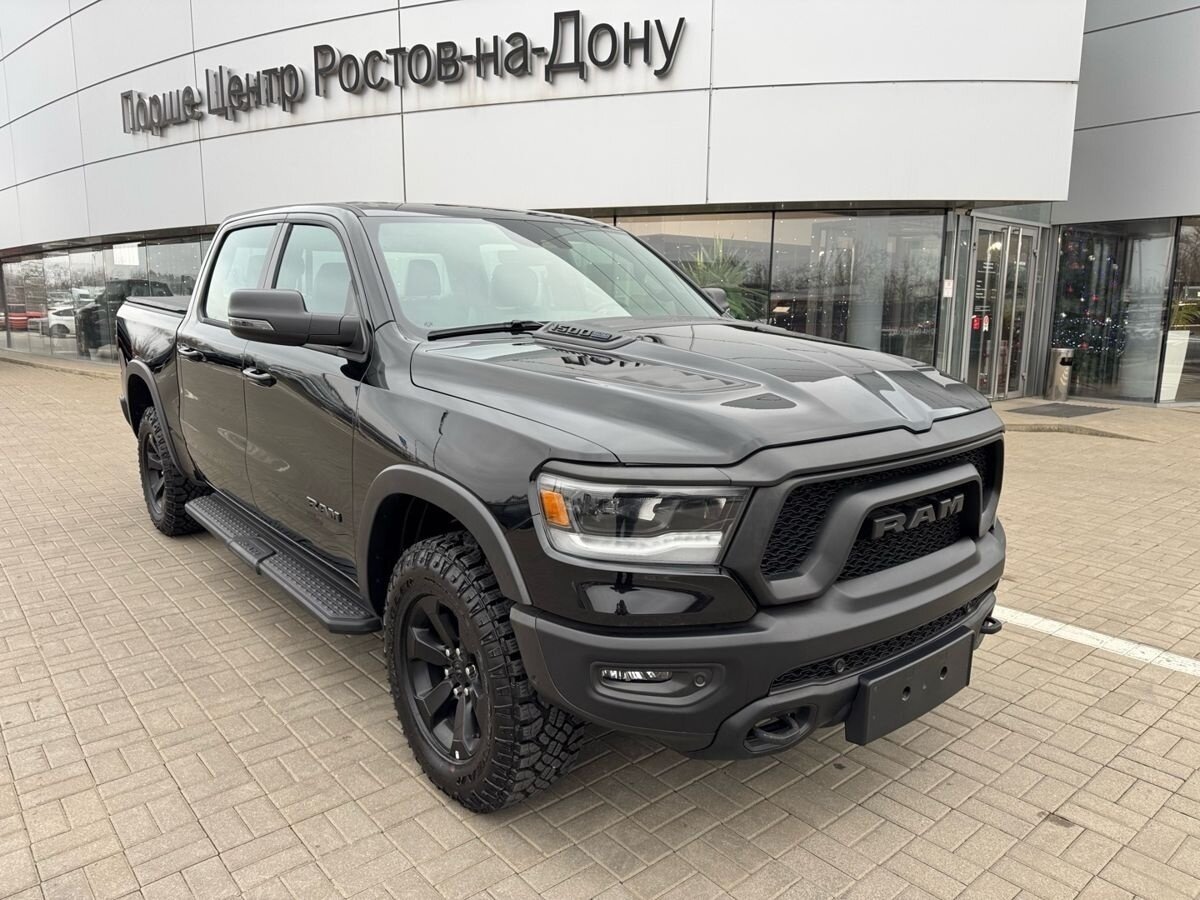 Ram 1500 Crew Cab eTorque V