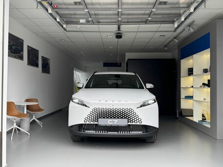 Omoda C7
