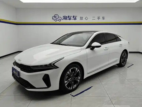 Kia K5 III