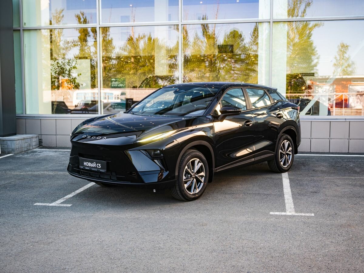 Открыть фотографии: Omoda C5 II