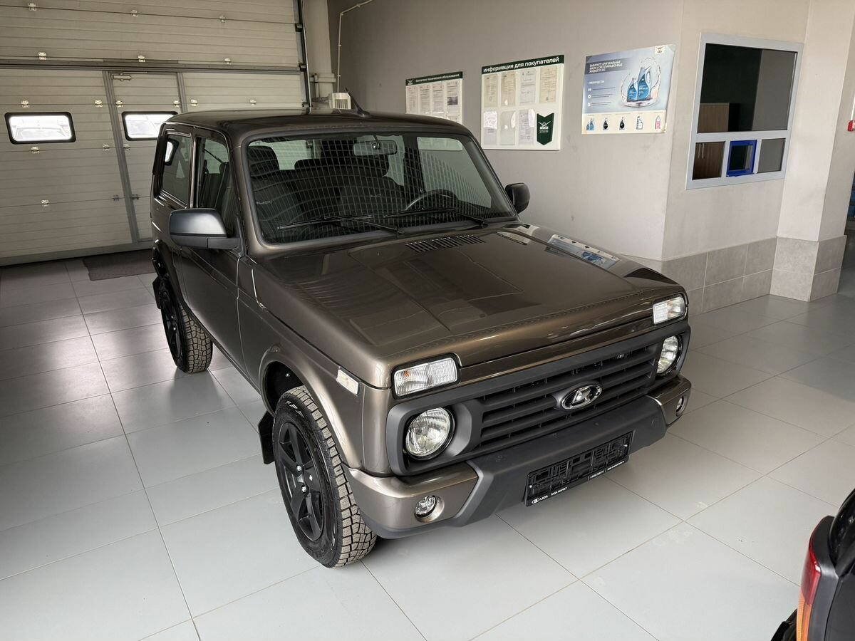Открыть фотографии: Lada (ВАЗ) Niva Legend I