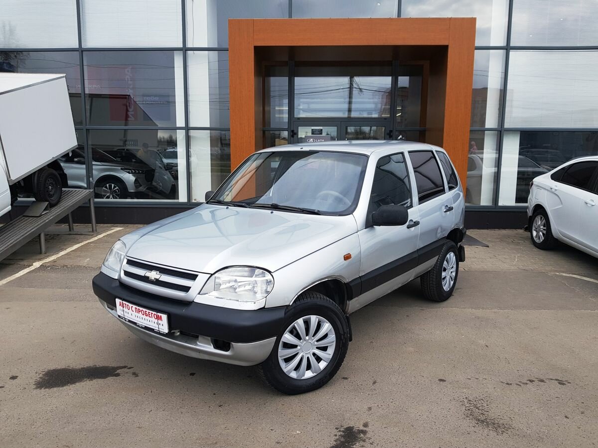 Chevrolet Niva I