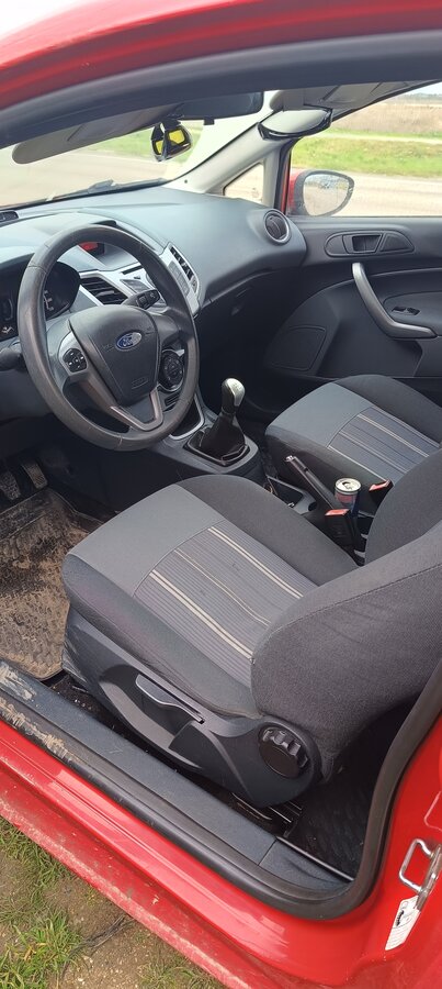 Ford Fiesta Mk6, фото 6